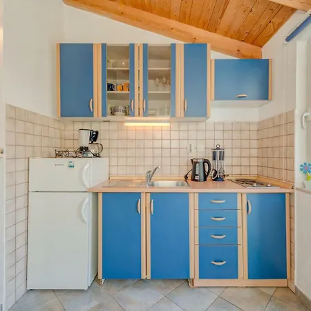 Studio Badoljo Apartment Hvar Town